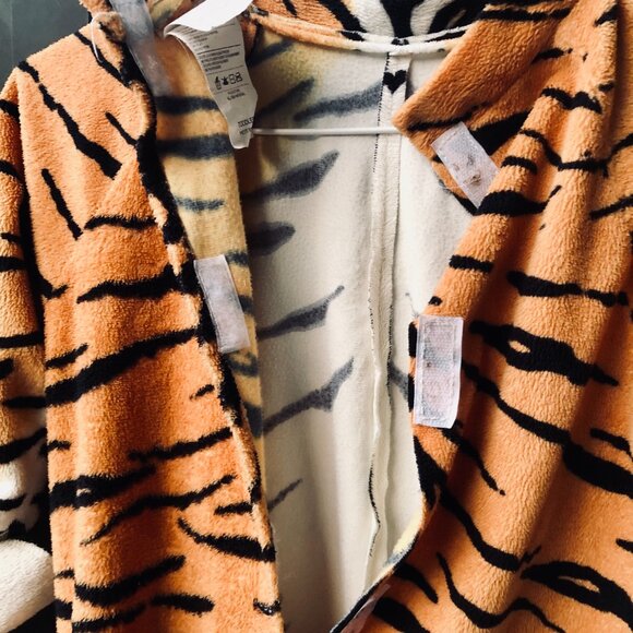 Forum Novelties Tiger Cub Toddler Costume Plush Halloween Outfit Size Toddler - Picture 6 of 8